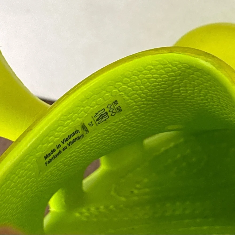 Crocs Shrek Classic Clogs Kids Size 12C Green Ogre Slippers Rare